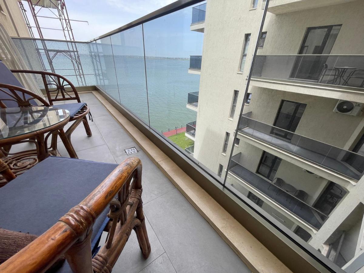 Solid Barrels Luxury Apartment