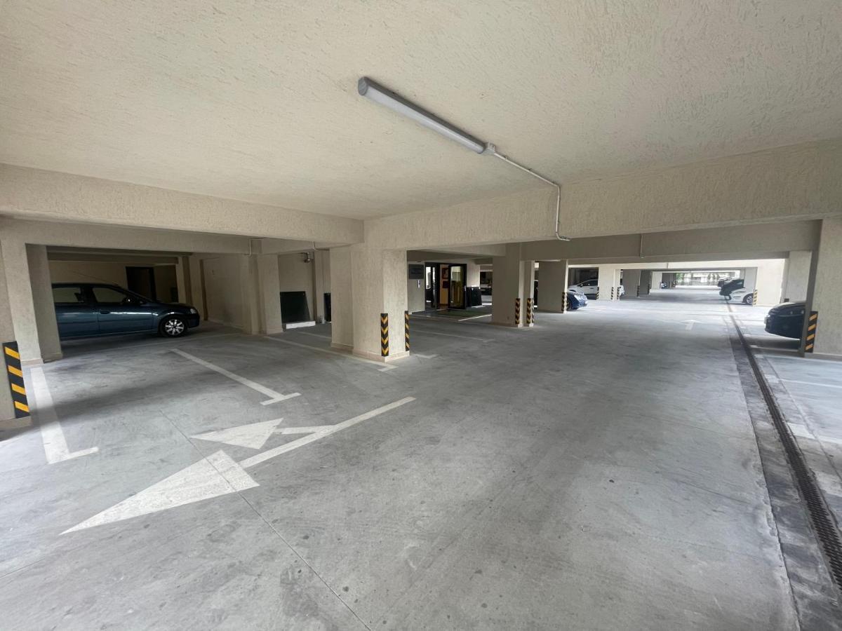 Apartment Solid Barrels Luxury *