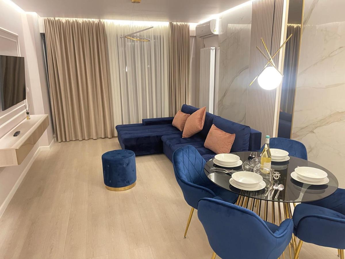 Solid Barrels Luxury Mamaia