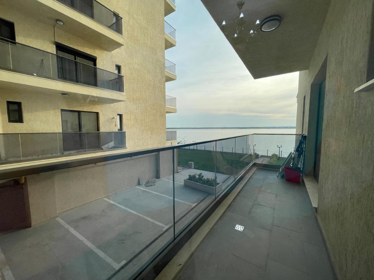 Apartment Solid Barrels Luxury *